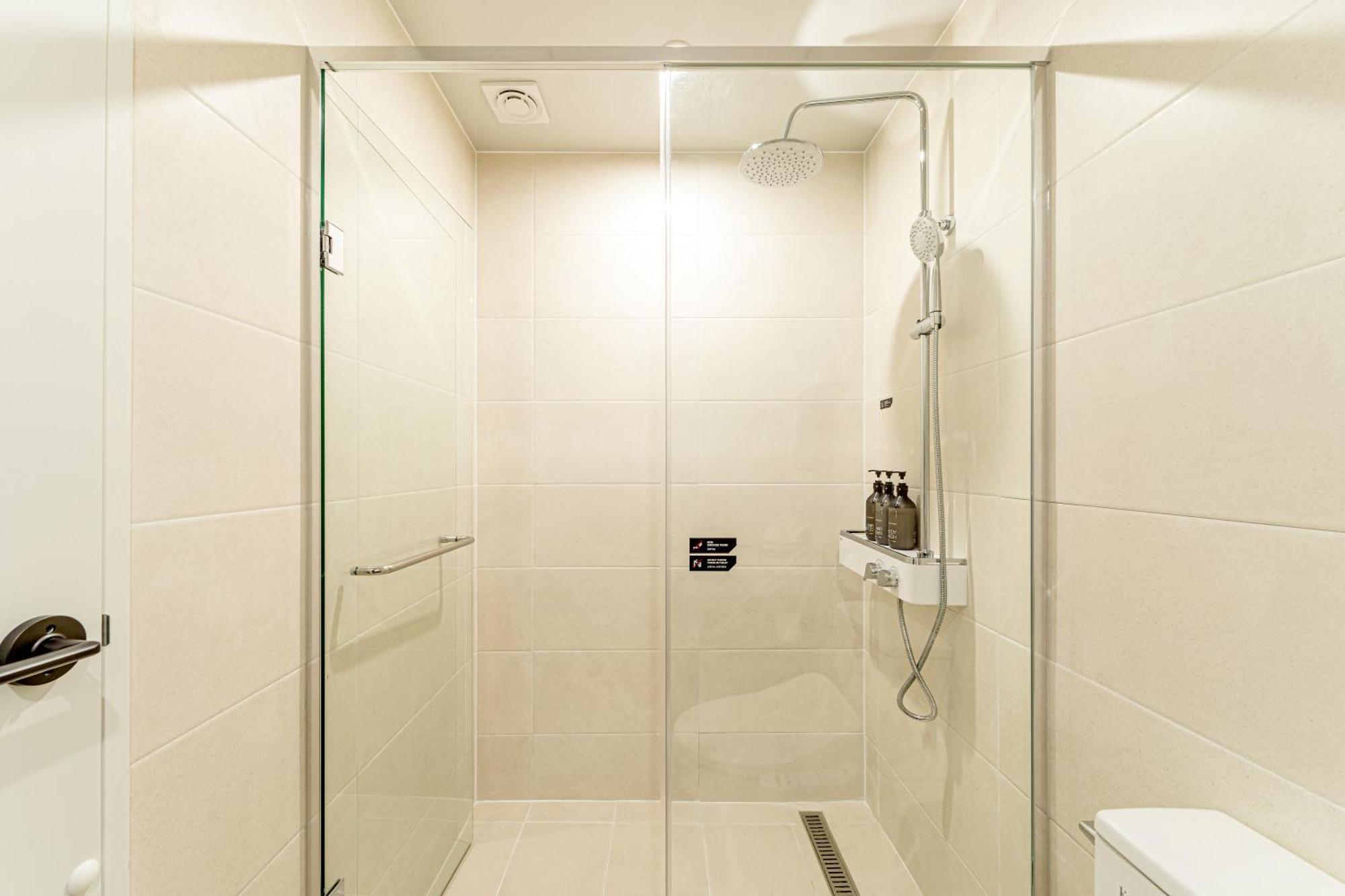 Urbanstay Boutique Ikseon Seul Oda fotoğraf